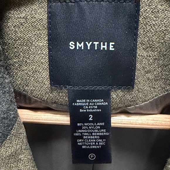 Smythe Cargo Pocket Longline Blazer, size 2 - Picture 2 of 8